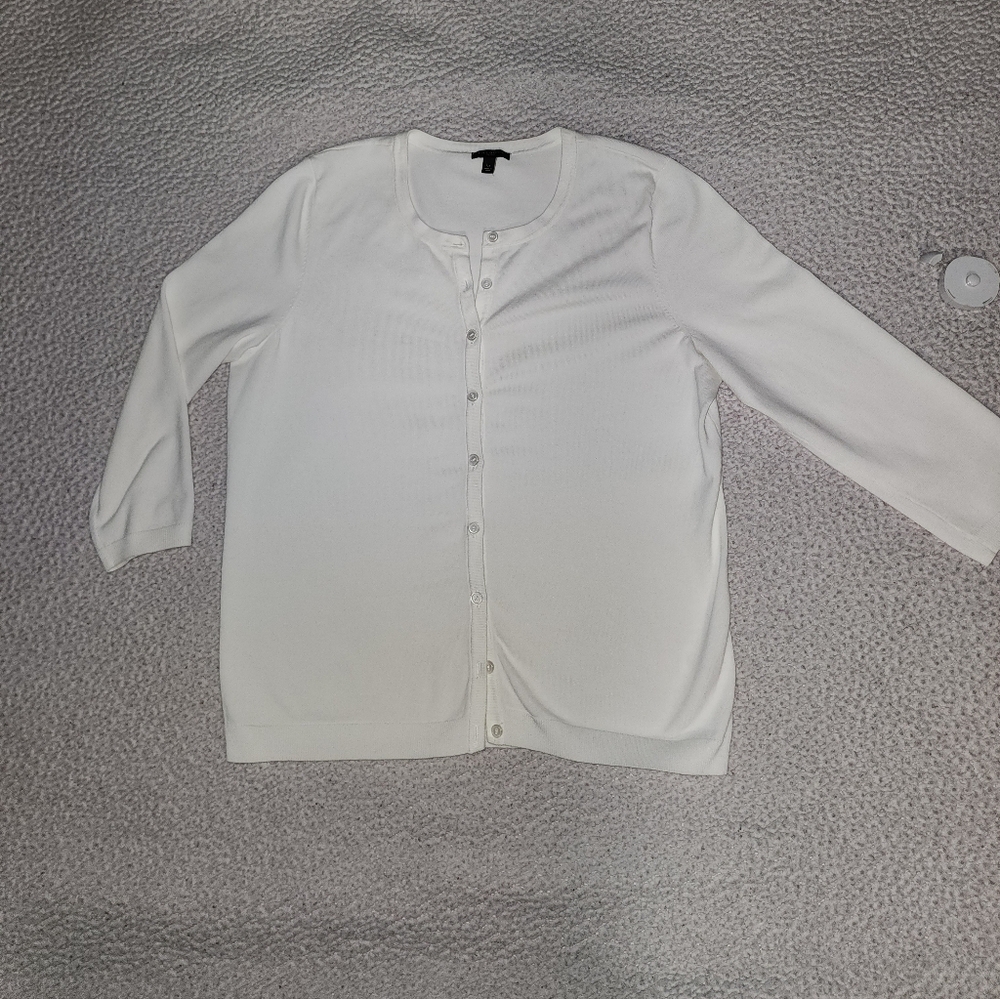 Talbolts Soft Cuddly , Cute White Cardigan - Picture 12 of 15
